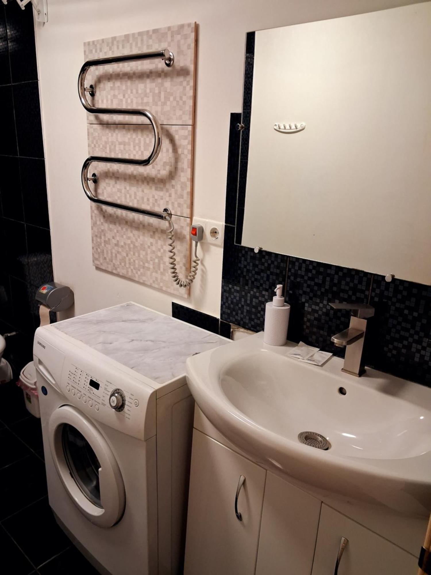 Studio Apartments In Center New 5 Floor Без Ліфту ايفانو - فرانكيفسك المظهر الخارجي الصورة